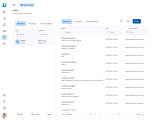 Das Bild zeigt zwei Tabellen nebeneinander in DATAROCKET Guide: in der linken Tabelle sind Systemstrukturen aus einem IT-System dargestellt (SAP Tabellen). In der rechten Tabelle sind alle Felder aus der SAP-Tabelle abgebildet.