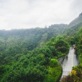 Die Road to Hana auf Hawaii im Regen